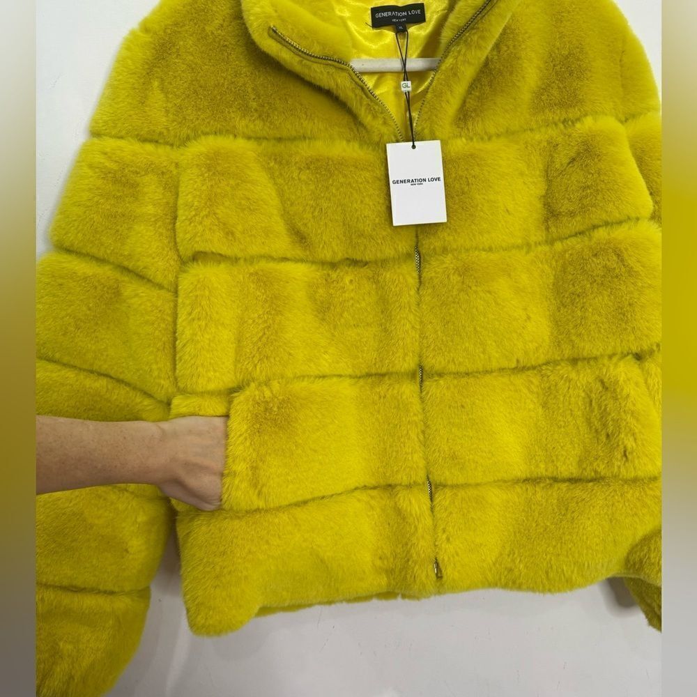 NWT Generation Love Jodi Faux Fur Bomber Jacket in Yellow - Picture 12 of 12